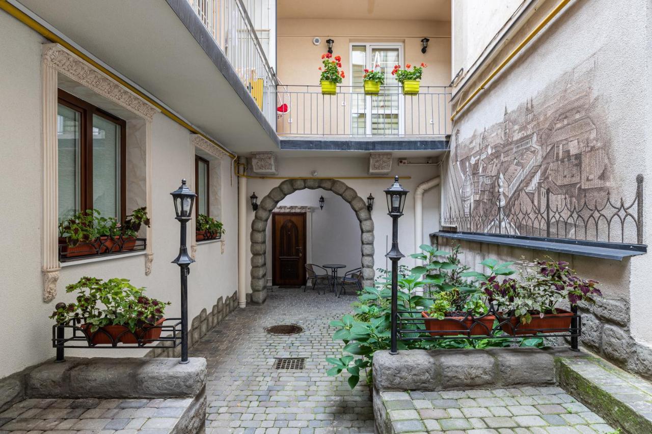 Rynok Square City Center Two Bedroom Apartment! Liov Exterior foto