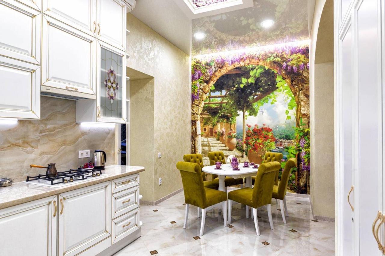 Rynok Square City Center Two Bedroom Apartment! Liov Exterior foto